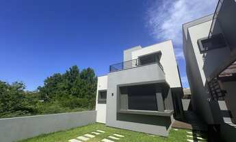 Imagem 2: Sobrado com Três Suítes