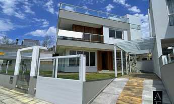 Imagem: Casa Alto Padrão em Garopaba na Praia de