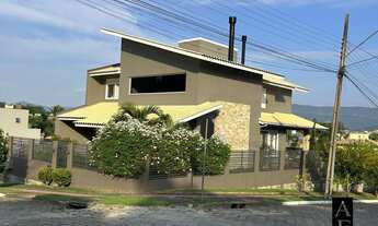 Imagem 2: Casa à venda no bairro Centro - Garopaba/SC