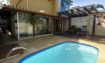 Imagem: Sobrado em Garopaba no Bairro Pinguirito