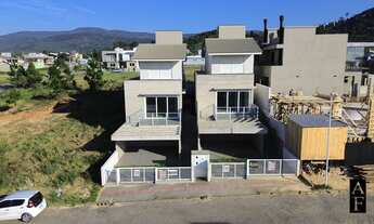 Imagem: Belíssima Casa em bairro nobre