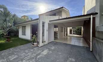 Imagem: Casa a venda Centro de Garopaba SC