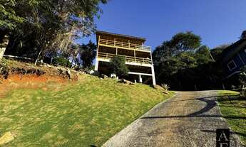 Imagem: Casa mista com linda vista para lagoa