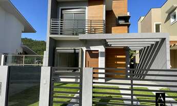 Imagem: Casa à venda no bairro Centro - Garopaba/SC