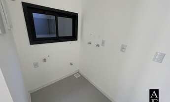 Imagem 5: Sobrado no Centro de Garopaba