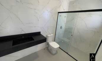 Imagem 6: Sobrado no Centro de Garopaba