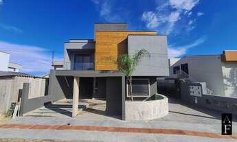 Imagem: Casa à venda no bairro Centro - Garopaba/SC