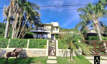 Imagem: Casa no centro de Garopaba