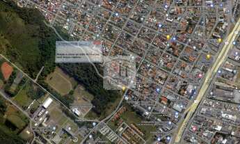 Imagem: Terreno com frente para duas ruas