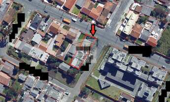 Imagem: Terreno de esquina a venda no Pinheirinho