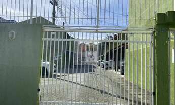 Imagem: Sobrado com 3 quartos em Condomínio a venda