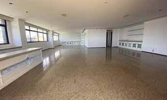 Imagem 2: Edifício Sonthofen, apartamento cobertura duplex com vista para o mar