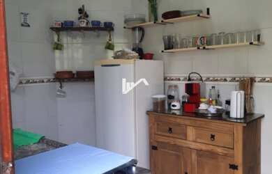 Imagem 3: Casa com piscina a 200 metros do mar