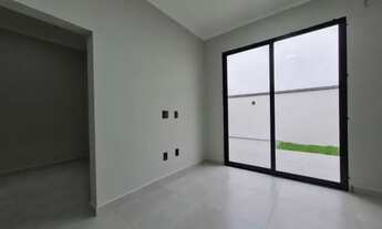 Imagem: Casa na Costa Azul, 3 quartos (sendo 2 suítes)