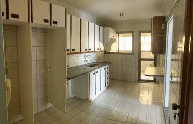 Imagem 3: VENDE 3 quartos 3 banheiros Apartamento