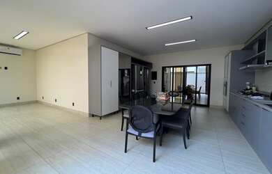 Imagem 3: Casa à venda no condomínio Versailles/ Porto Velho - RO