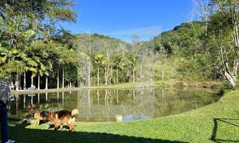 Imagem 3: Sítio à Venda em Juquitiba-SP com 6,5 Alqueires, 3 belos lagos e nascente!