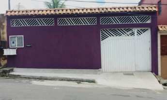 Imagem 2: Casa com Piscina recém construída