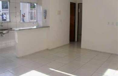 Imagem 4: ALUGO APARTAMENTO NA ZONA LESTE 02 QUARTOS.NO CONDOMINIO ALAMEDA DOS IPÊS (86)98826-7092