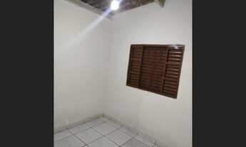 Imagem 2: Casa bem localizada