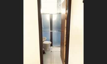 Imagem 5: Quarto Hotel, cama de casal com ar e frigobar