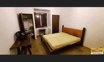 Imagem 2: Casa de 6 quartos com piscina na Pontinha com 4630m2