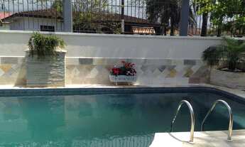 Imagem 3: CASA 03 DORM COM SUITE + PISCINA A 250 METROS DO MAR!