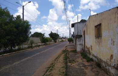 Imagem 6: Vendo lote medindo 13x25,50 em rua principal no Bairro Planalto, Natal/RN