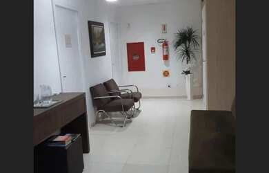 Imagem 3: Sala/consultório em clínica de saúde e bem estar