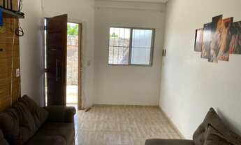 Imagem: Casa com amplo terreno na entrada da cidade