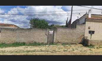 Imagem: Terreno ao lado do Centro da cidade de Garanhuns-PE