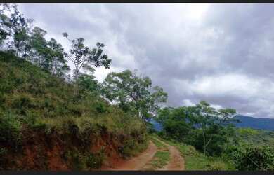 Imagem: Ótimo Terreno em Nogueira - Petrópolis/RJ