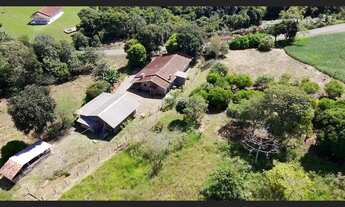 Imagem: Sítio a Venda 10 hectares com Casa 5 Dorm