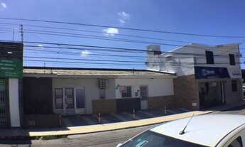 Imagem: Prédio Comercial no Farol