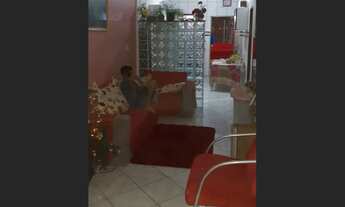 Imagem: Vende se um casa no Bairro Dom Avelar