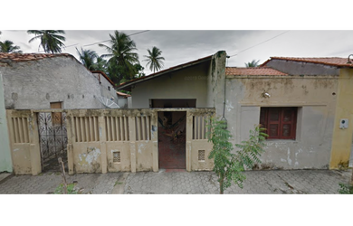 Imagem 3: Casa grande no coração de Aranaú medindo 9,50x17,00