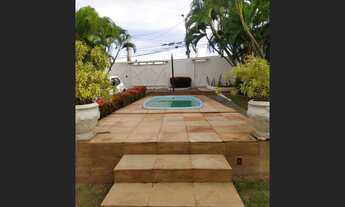 Imagem 2: Ampla Casa em Condomínio Duplex Nascente 6/4 Com Suítes E Piscina