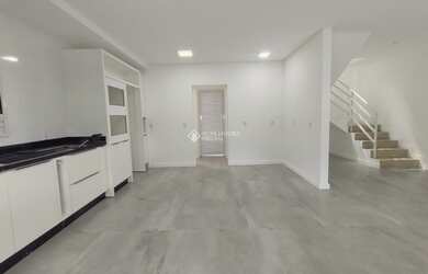 Imagem 4: Sobrado à venda na Praia do Sonho, Palhoça/SC