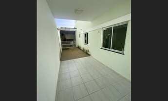 Imagem 7: Monte Olimpo casa duplex com 3 quartos, 2 vagas