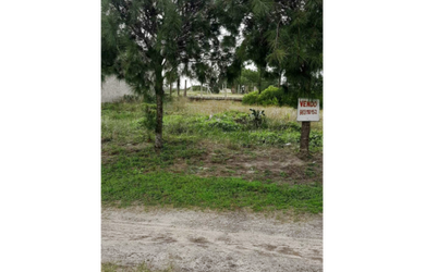 Imagem 2: Terreno há 2 quadras do mar