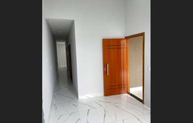 Imagem 4: Casa com 2 Quartos sendo um suíte, à Venda, St. Jardim Florença