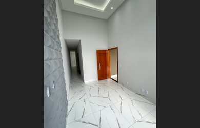 Imagem 5: Casa com 2 Quartos sendo um suíte, à Venda, St. Jardim Florença