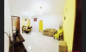 Imagem 1: Casa com 8 quartos, 320 m², à venda por R$ 800.000