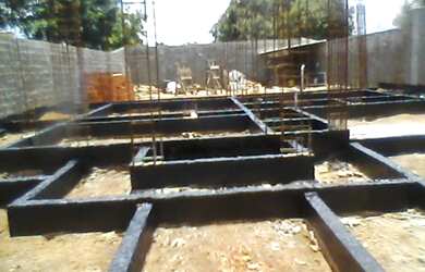 Imagem 6: Lote 375m² com projeto e obra iniciada. A 100m da Teotônio Segurado - 85 mil