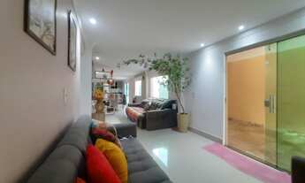 Imagem 2: Casa à venda com 4 quartos sendo 2 suíte na Ceilândia Norte