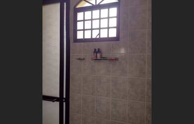 Imagem 4: EXCELENTE CASA NO CENTRO DA CIDADE DE GUARAREMA SP