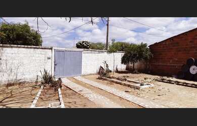 Imagem 2: Chácara urbana a venda em Tauá