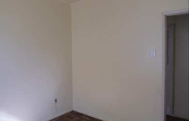 Imagem 5: Casa 5 Quartos, 3 Vagas, Churrasqueira e Pátio para Venda, Porto Alegre / RS