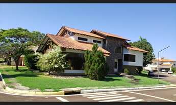 Imagem: Sobrado em Condomínio Fechado com 04 quartos