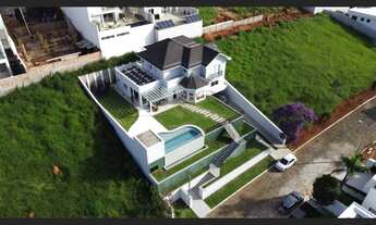 Imagem 5: Casa MARAVILHOSA em 2 pavimentos !! BAIRRO NOBRE !!